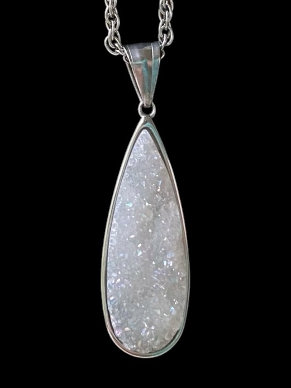 KINSLEY ARMELLE Druzy Gemstone Pendant with Long Necklace Silver Chain 26” L - Picture 4 of 7